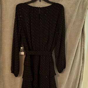 Simply Vera Vera Wang Black with Silver beads dress Size L. NWT